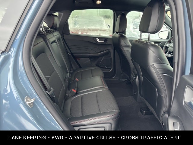 2026 Ford Escape ST-Line DEALER DEMO