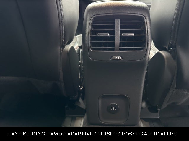 2026 Ford Escape ST-Line DEALER DEMO