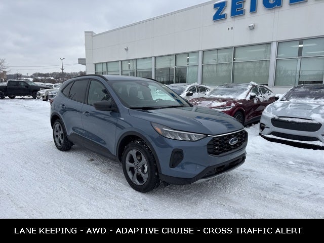 2026 Ford Escape ST-Line DEALER DEMO
