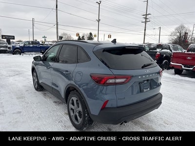 2026 Ford Escape ST-Line DEALER DEMO