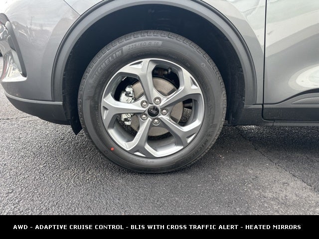 2026 Ford Escape ST-Line AWD