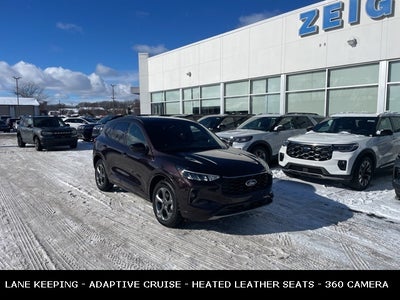 2023 Ford Escape ST-Line Select AWD