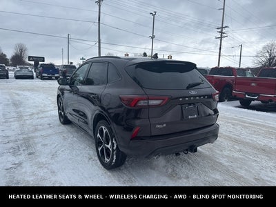 2023 Ford Escape ST-Line Select AWD