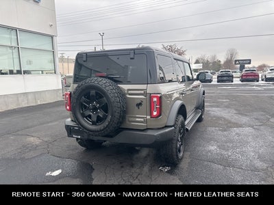 2025 Ford Bronco Outer Banks BLACKOUT PACKAGE