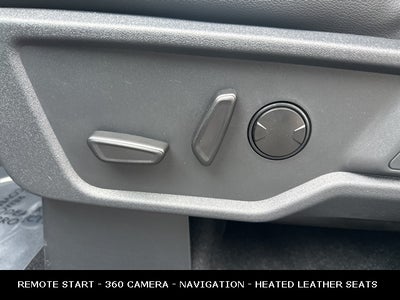 2025 Ford Bronco Outer Banks BLACKOUT PACKAGE