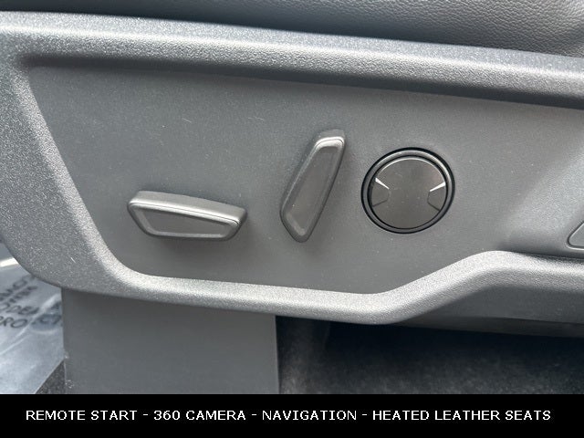 2025 Ford Bronco Outer Banks BLACKOUT PACKAGE