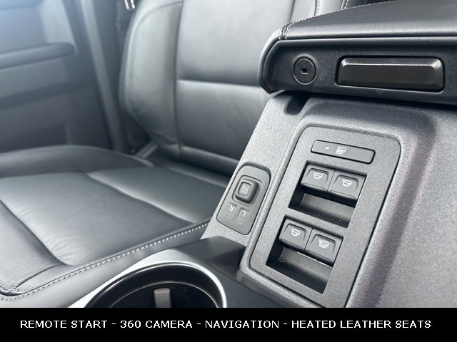 2025 Ford Bronco Outer Banks BLACKOUT PACKAGE