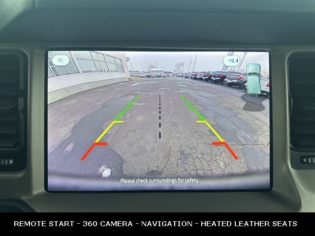 2025 Ford Bronco Outer Banks BLACKOUT PACKAGE