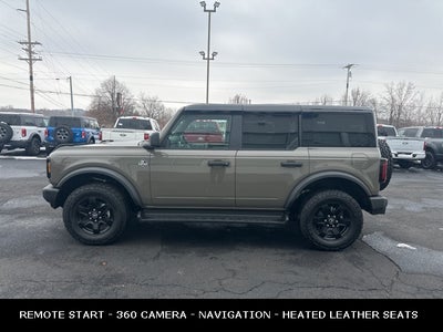 2025 Ford Bronco Outer Banks BLACKOUT PACKAGE