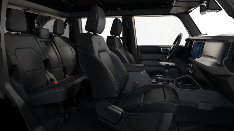 2025 Ford Bronco Outer Banks BLACKOUT PACKAGE