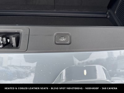 2026 Ford Expedition Platinum STEALTH PERFORMANCE PACKAGE