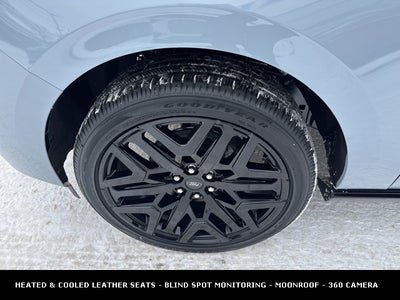 2026 Ford Expedition Platinum STEALTH PERFORMANCE PACKAGE