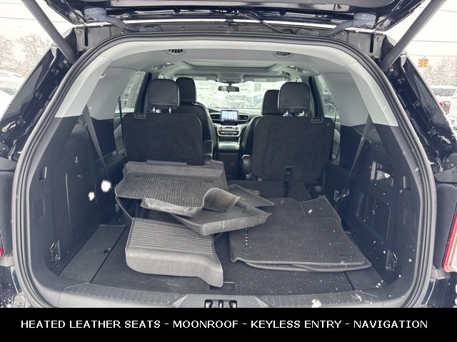 2022 Ford Explorer XLT TWIN PANEL MOONROOF