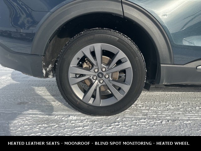 2023 Ford Explorer XLT 4WD