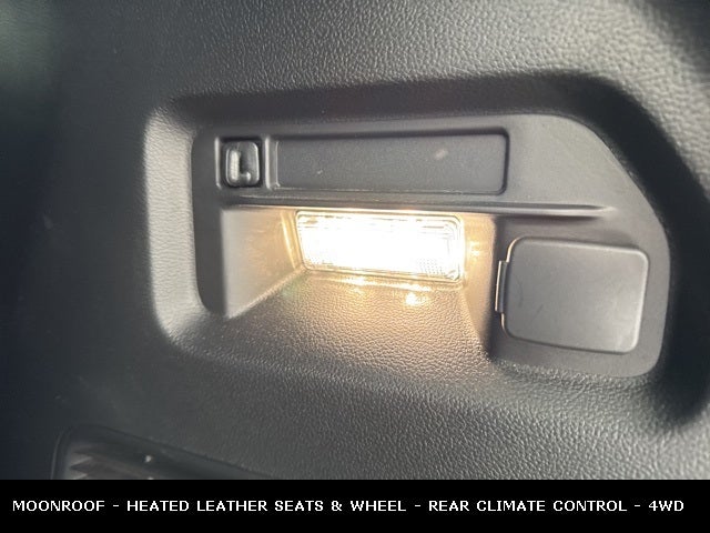 2024 Ford Explorer ST-Line PANORAMIC ROOF