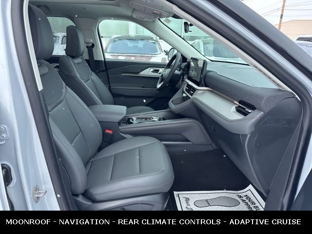 2026 Ford Explorer Active MOONROOF