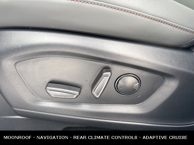 2026 Ford Explorer Active MOONROOF