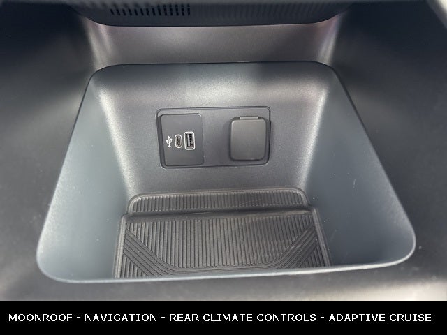 2026 Ford Explorer Active MOONROOF