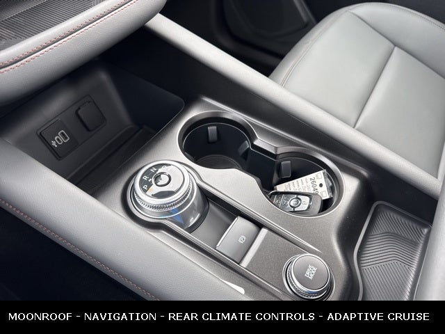 2026 Ford Explorer Active MOONROOF