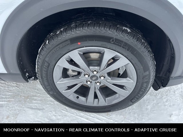 2026 Ford Explorer Active MOONROOF