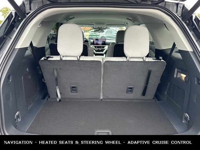 2026 Ford Explorer Active 4WD