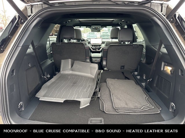 2026 Ford Explorer ST-Line 4WD