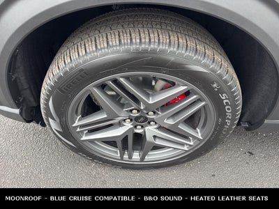 2026 Ford Explorer ST-Line 4WD