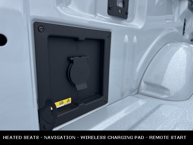 2025 Ford F-150 XLT BLACK APPEARANCE PACKAGE