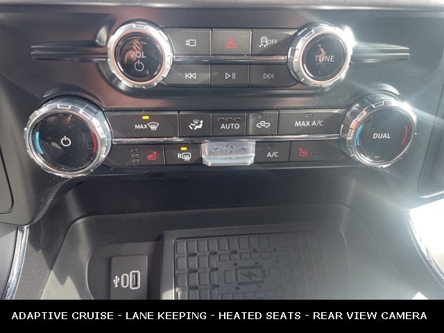 2025 Ford F-150 XLT BLACKOUT PACKAGE