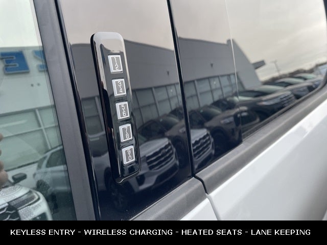 2026 Ford F-150 XLT BLACK APPEARANCE