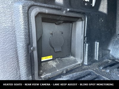 2022 Ford F-150 XLT 5.0 V8