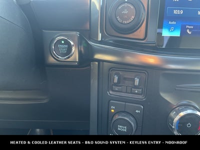 2023 Ford F-150 Lariat TWIN PANEL MOONROOF