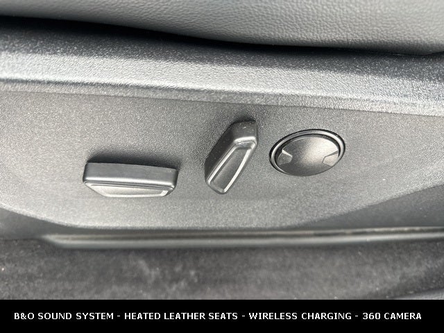 2024 Ford F-150 XLT BLACKOUT PACKAGE