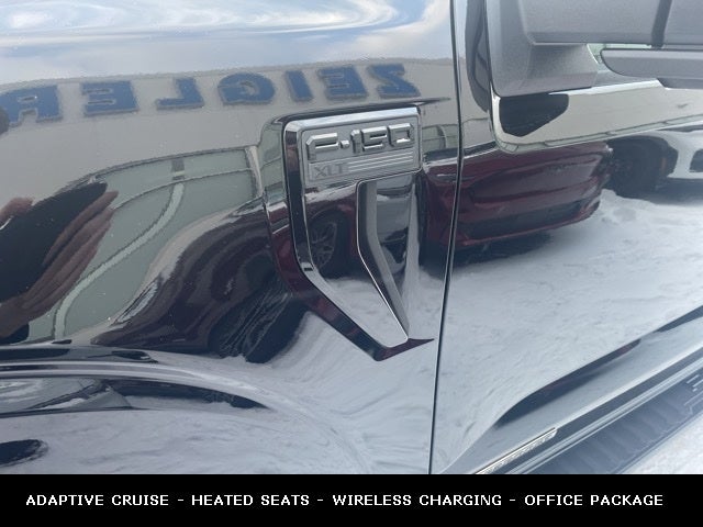 2025 Ford F-150 XLT BLACKOUT PACKAGE