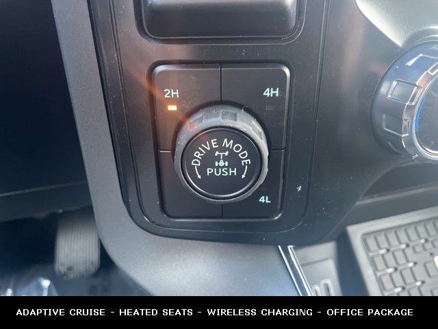 2025 Ford F-150 XLT BLACKOUT PACKAGE