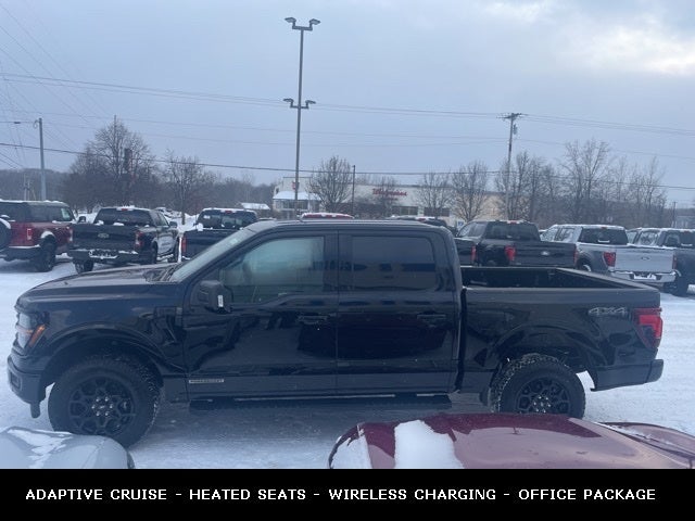 2025 Ford F-150 XLT BLACKOUT PACKAGE