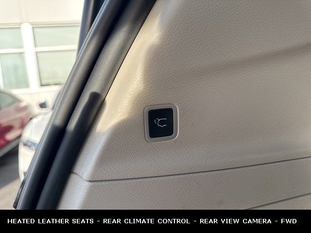 2023 Chrysler Pacifica Touring L STOW N GO SEATING