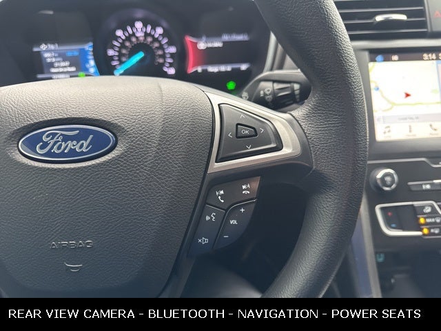 2019 Ford Fusion Hybrid SE 42 MPG