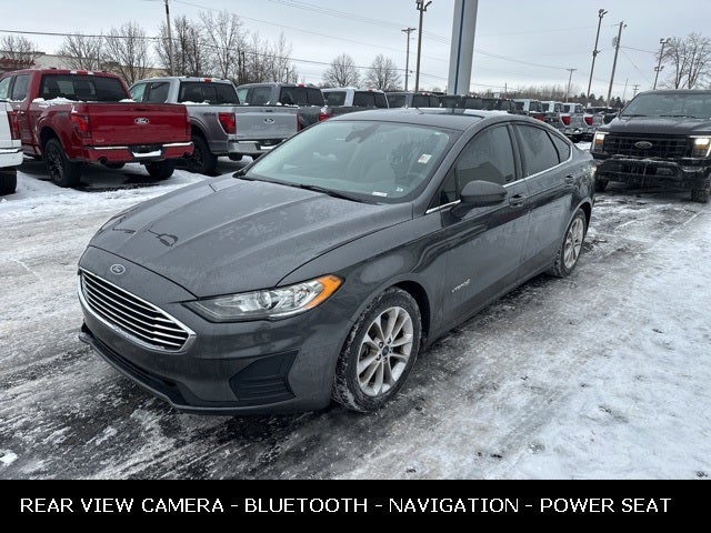 2019 Ford Fusion Hybrid SE 42 MPG