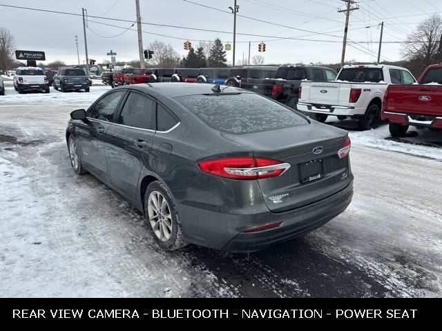 2019 Ford Fusion Hybrid SE 42 MPG