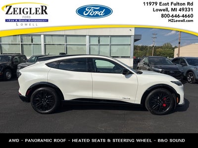 2025 Ford Mustang Mach-E Premium EXTENDED RANGE BATTERY