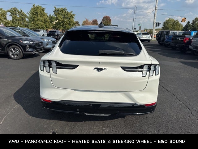 2025 Ford Mustang Mach-E Premium EXTENDED RANGE BATTERY