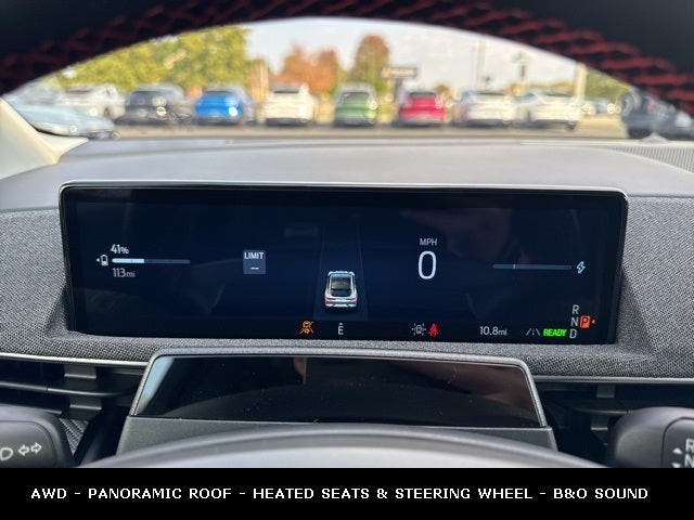 2025 Ford Mustang Mach-E Premium EXTENDED RANGE BATTERY