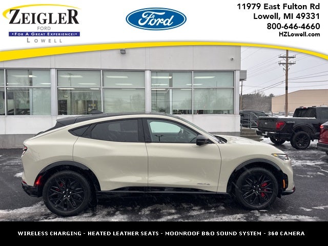 2025 Ford Mustang Mach-E Premium SPORT APPEARANCE