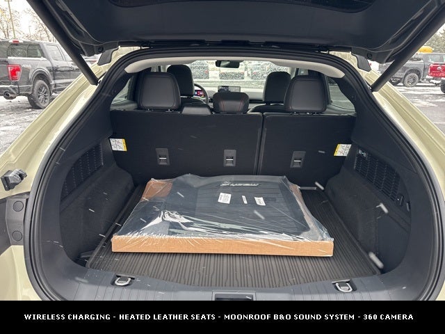 2025 Ford Mustang Mach-E Premium SPORT APPEARANCE