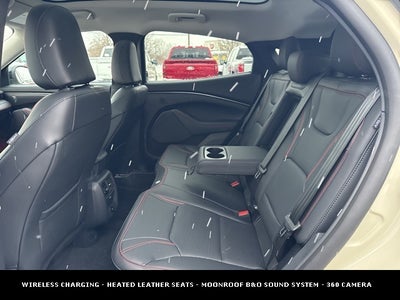 2025 Ford Mustang Mach-E Premium SPORT APPEARANCE