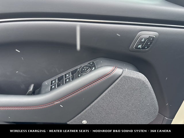 2025 Ford Mustang Mach-E Premium SPORT APPEARANCE