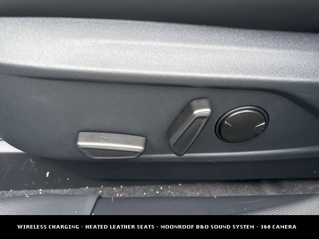 2025 Ford Mustang Mach-E Premium SPORT APPEARANCE