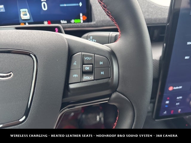 2025 Ford Mustang Mach-E Premium SPORT APPEARANCE