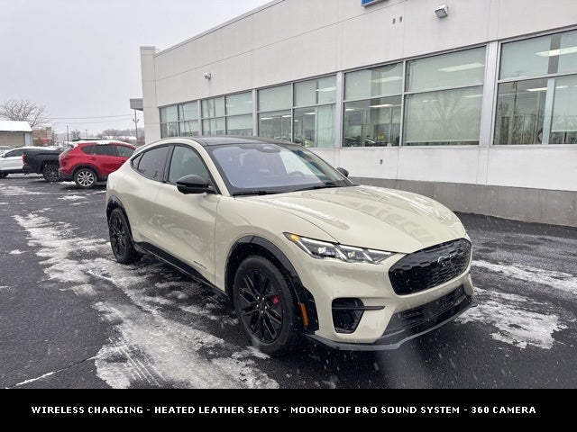 2025 Ford Mustang Mach-E Premium SPORT APPEARANCE